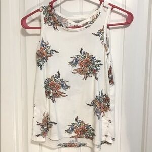BTween sleeveless shirt size 8